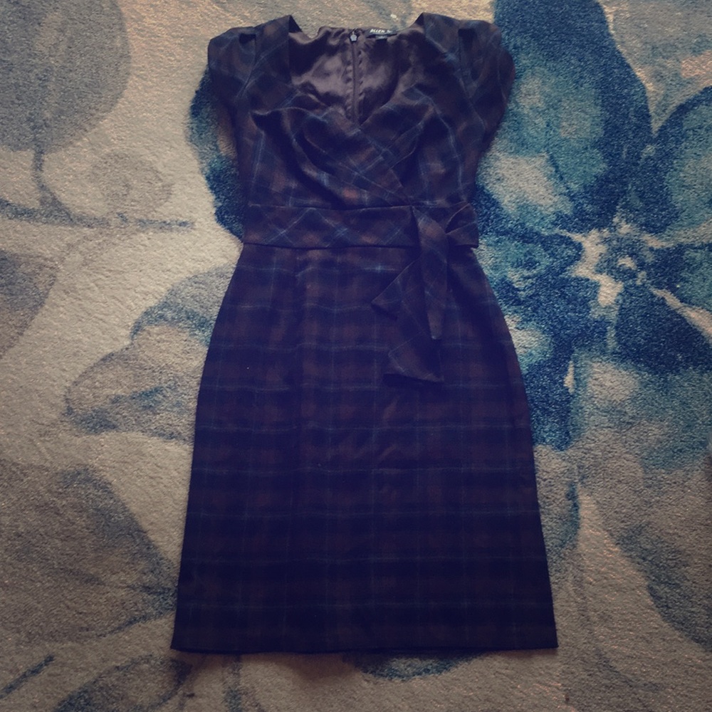 Vintage Allen B pin up style dress